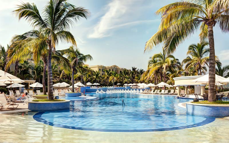 Mazatlan's Best All-Inclusive Resorts are stunning and beautiful like this!
